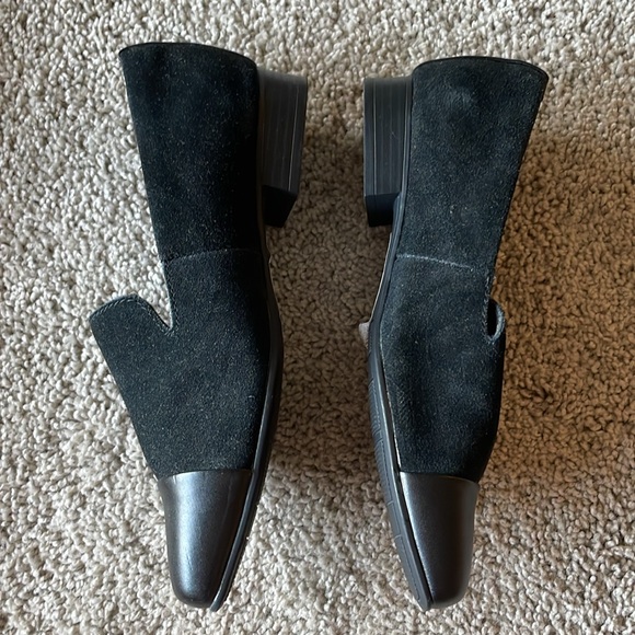 Clark’s Suede Loafer - New with Tags! - Picture 7 of 10